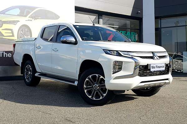 2020 Mitsubishi Triton GLS MR 4X4