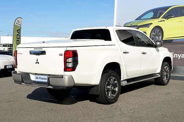 2020 Mitsubishi Triton GLS MR 4X4