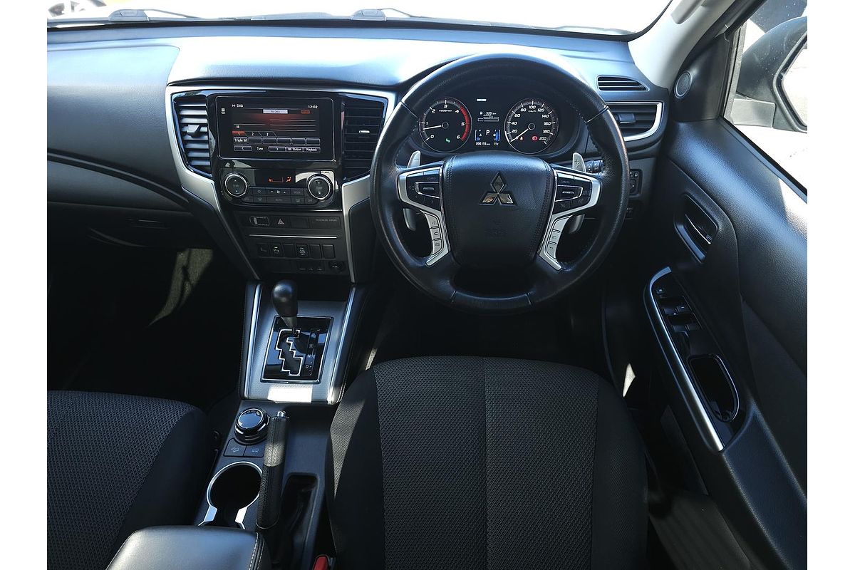 2020 Mitsubishi Triton GLS MR 4X4