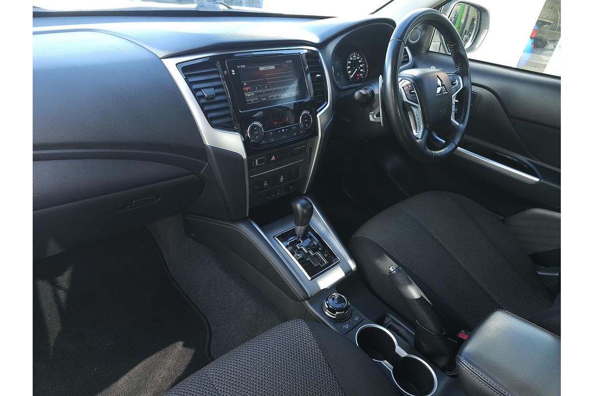 2020 Mitsubishi Triton GLS MR 4X4