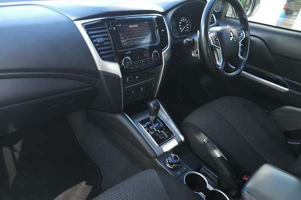 2020 Mitsubishi Triton GLS MR 4X4