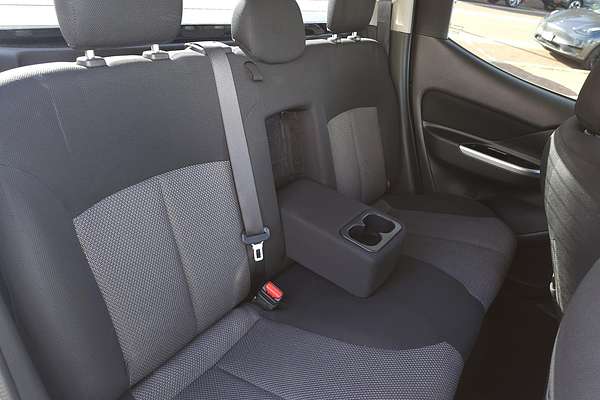 2020 Mitsubishi Triton GLS MR 4X4