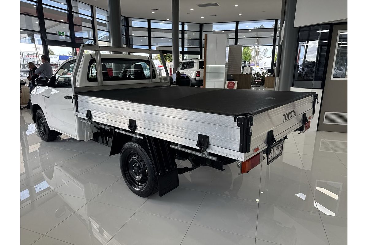 2017 Toyota Hilux Workmate TGN121R Rear Wheel Drive