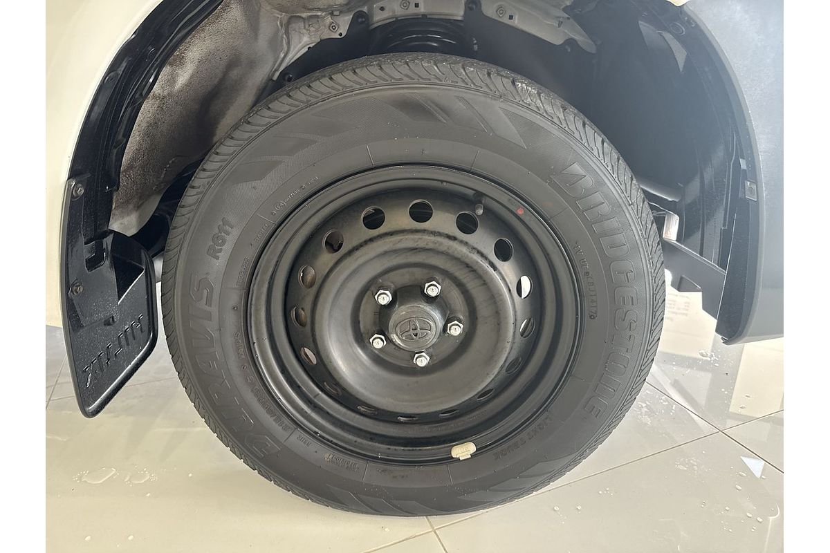 2017 Toyota Hilux Workmate TGN121R Rear Wheel Drive