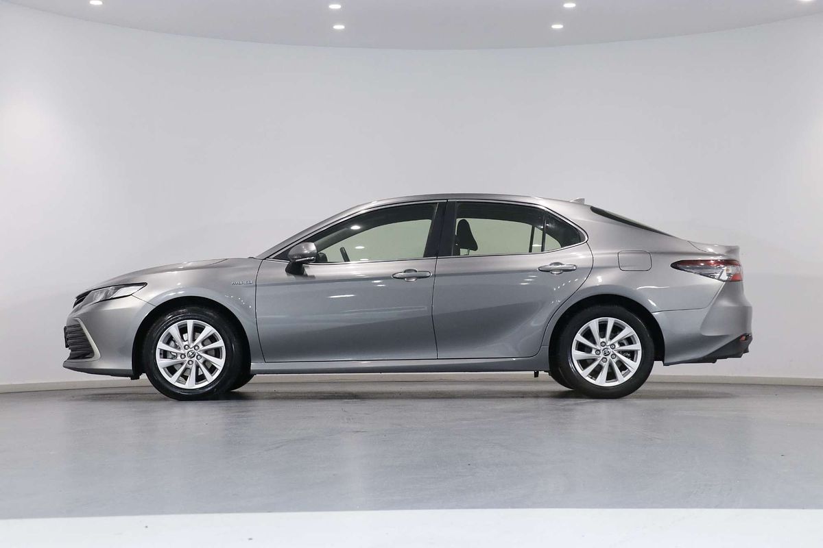 2022 Toyota Camry Ascent AXVH70R