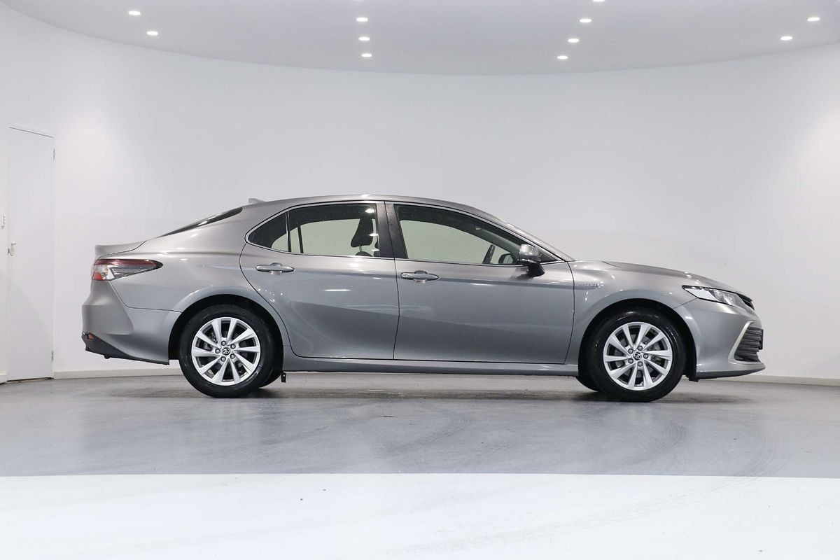 2022 Toyota Camry Ascent AXVH70R