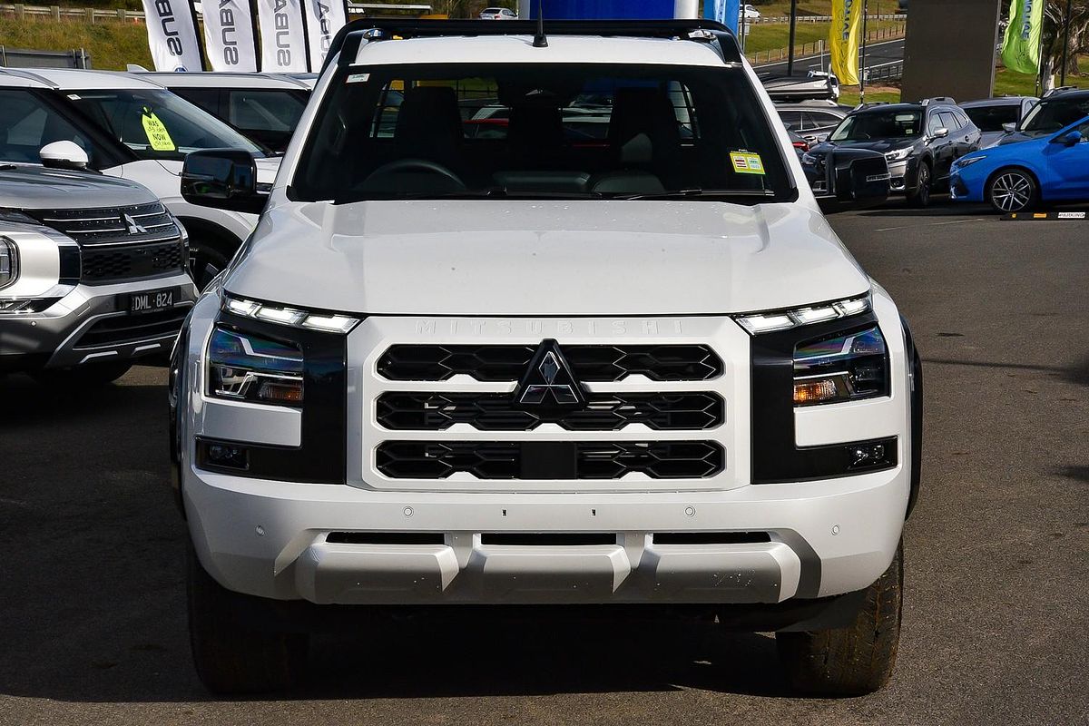 2025 Mitsubishi Triton GSR MV 4X4