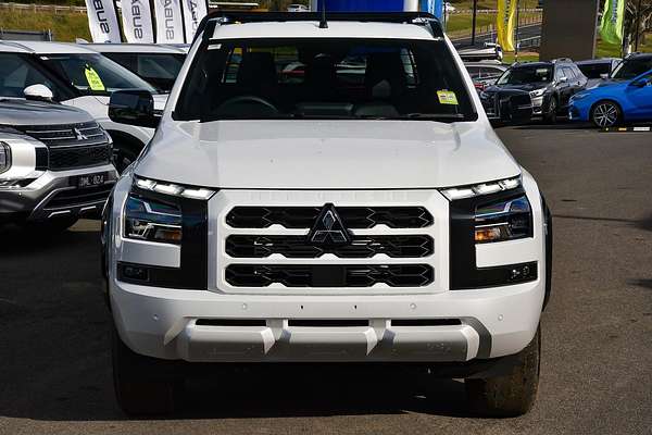 2025 Mitsubishi Triton GSR MV 4X4