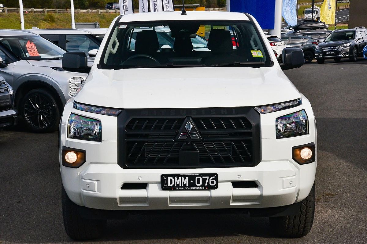 2024 Mitsubishi Triton GLX MV 4X4