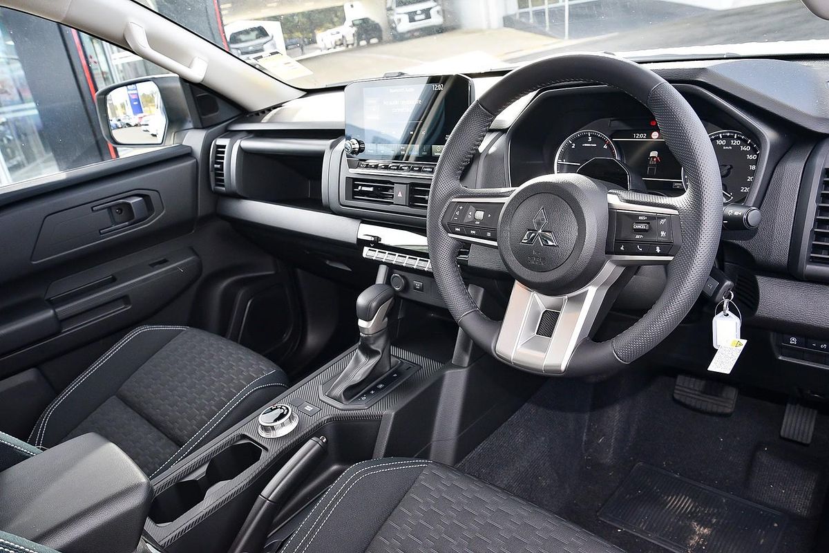 2024 Mitsubishi Triton GLX-R MV 4X4