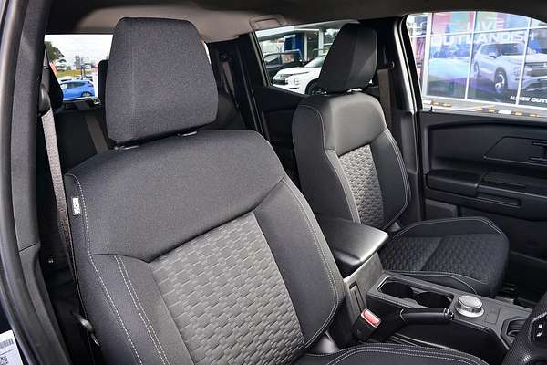 2025 Mitsubishi Triton GLX+ MV 4X4