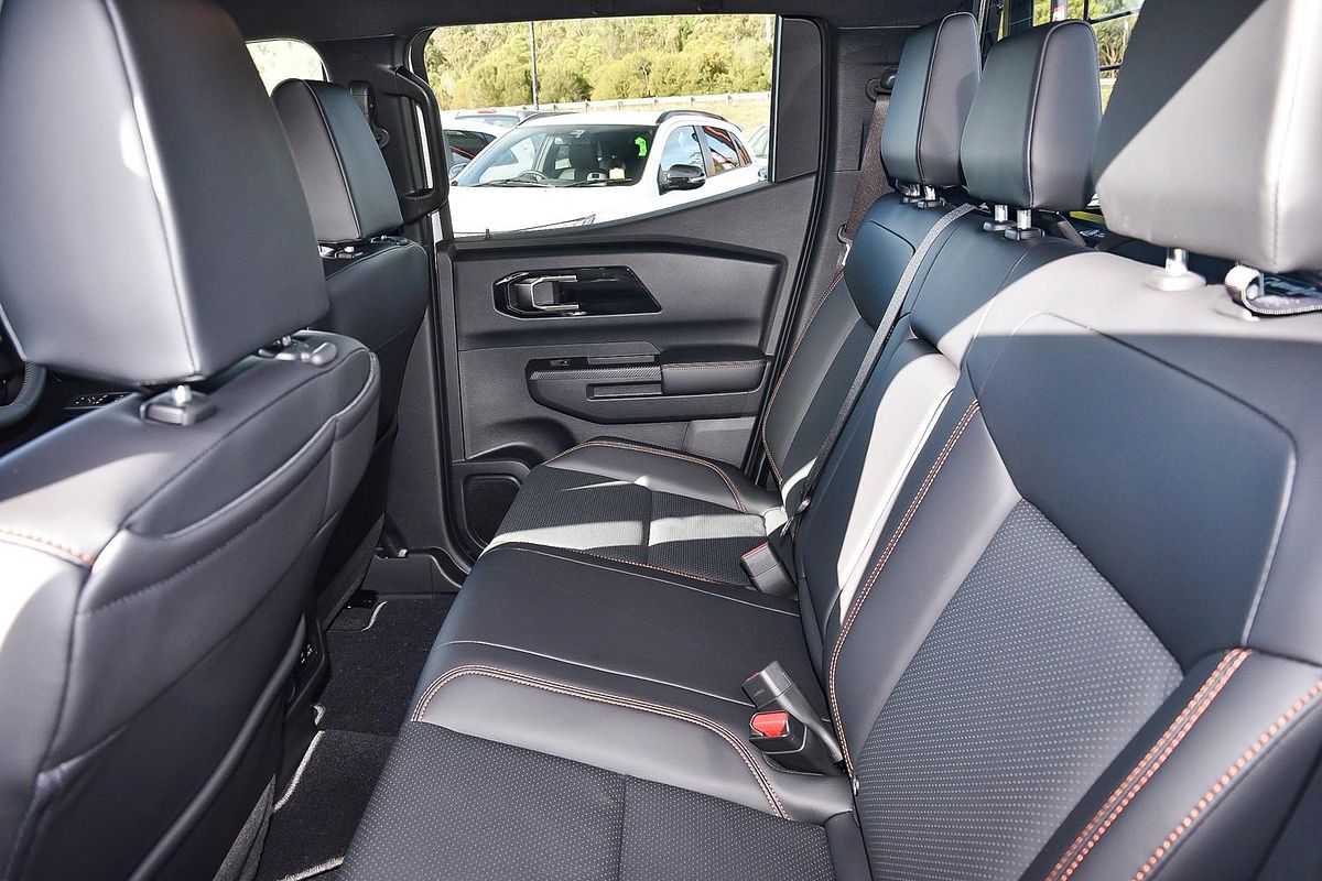 2025 Mitsubishi Triton GSR MV 4X4