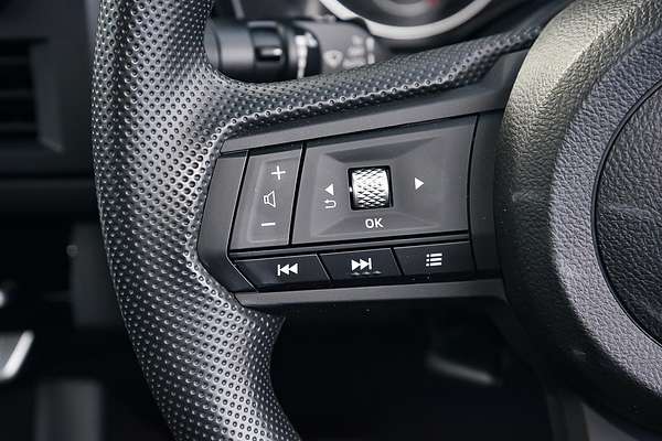 2025 Mitsubishi Triton GLX+ MV 4X4