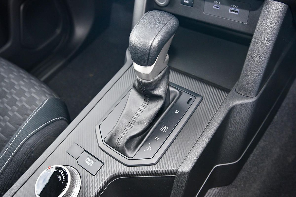 2024 Mitsubishi Triton GLX-R MV 4X4