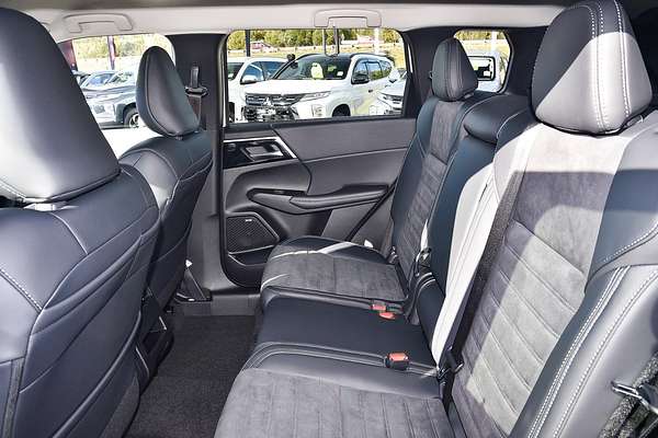 2025 Mitsubishi Outlander Aspire ZM