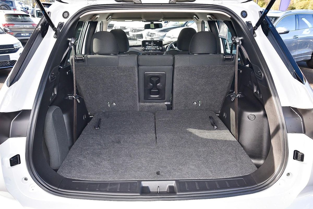 2023 Mitsubishi Outlander LS ZM