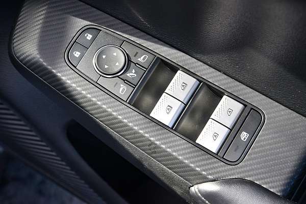 2023 Mitsubishi Outlander LS ZM