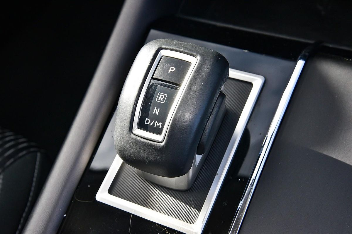 2023 Mitsubishi Outlander LS ZM