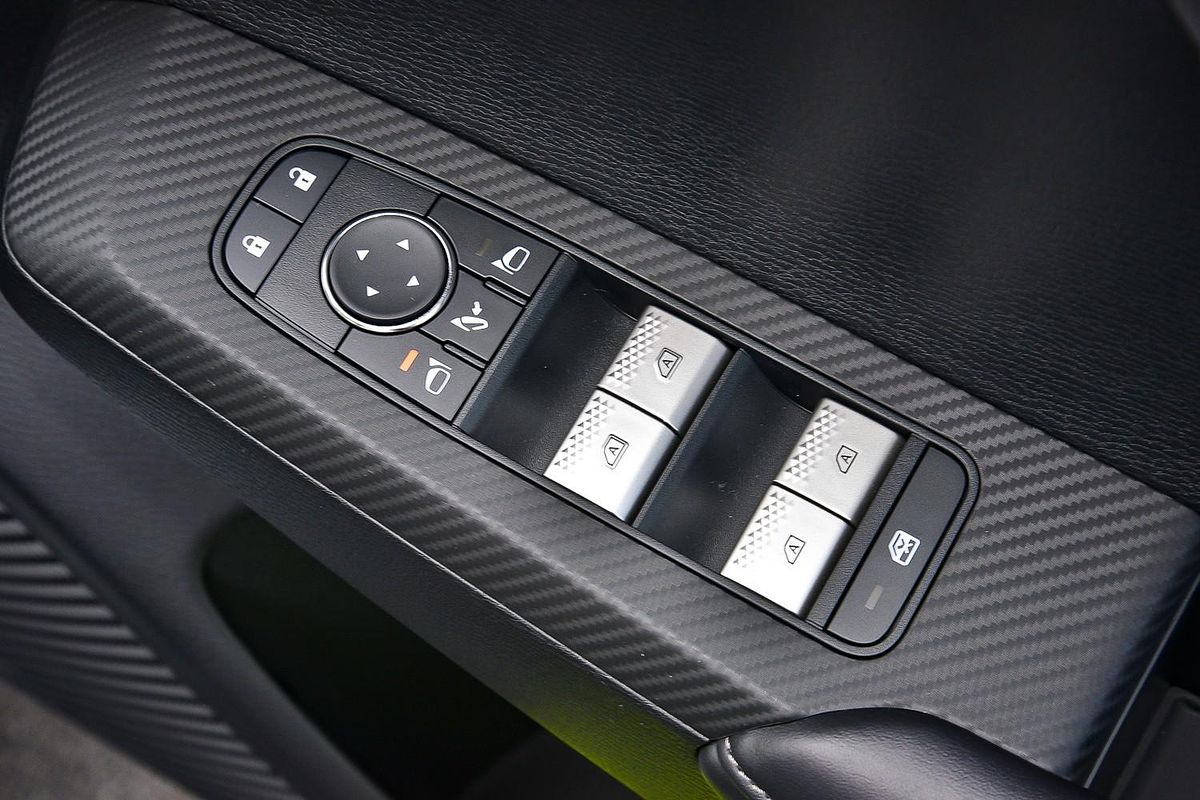 2025 Mitsubishi Outlander Aspire ZM