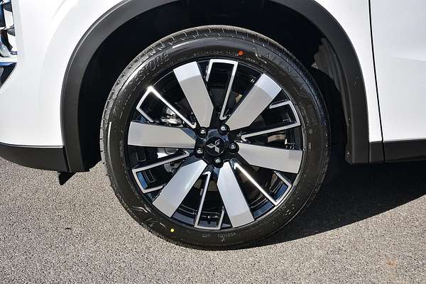 2025 Mitsubishi Outlander Aspire ZM