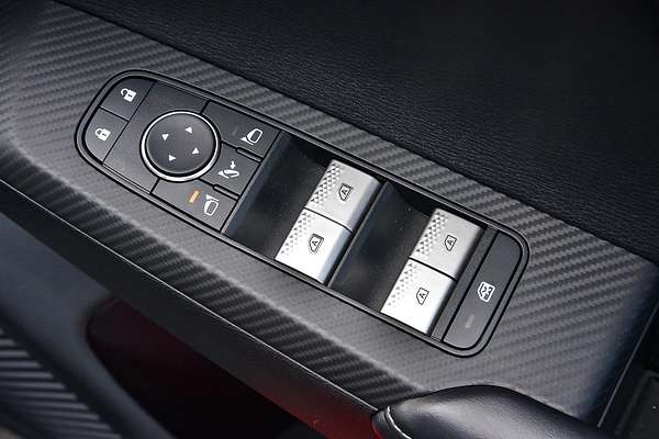 2025 Mitsubishi Outlander LS ZM