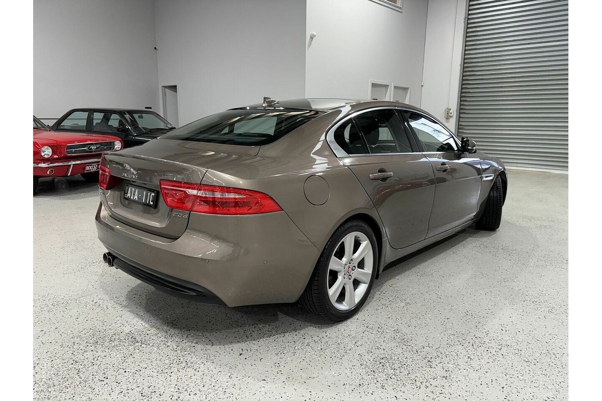 2015 Jaguar XE 20d Prestige X760