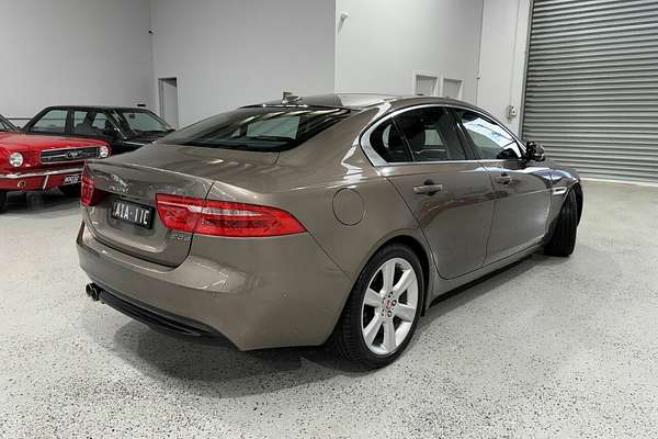 2015 Jaguar XE 20d Prestige X760