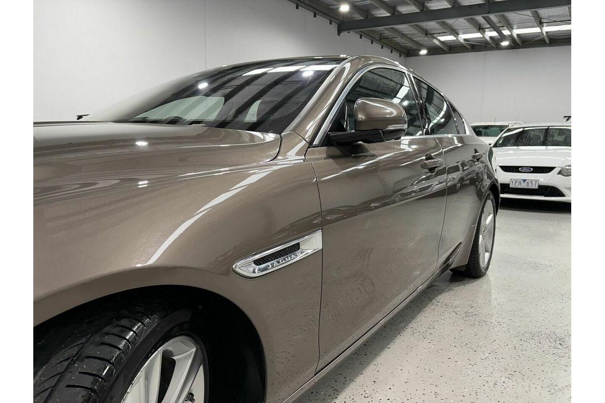 2015 Jaguar XE 20d Prestige X760