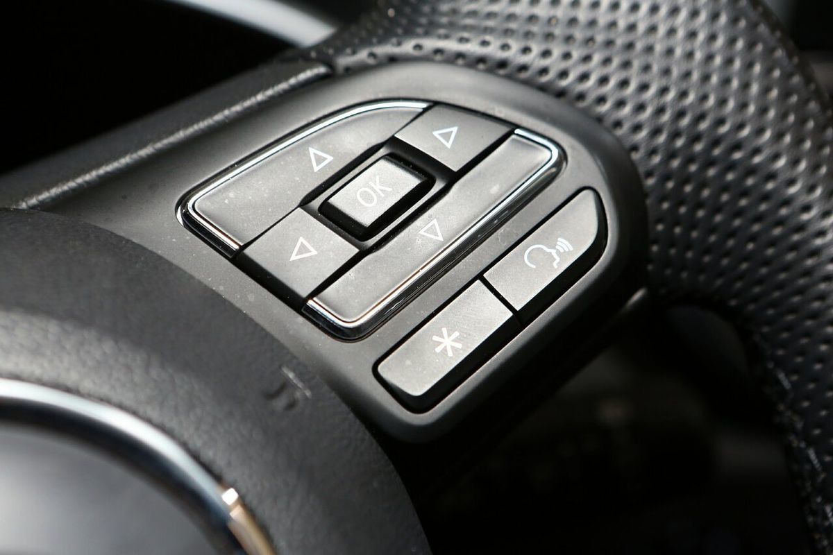2024 MG ZS Excite AZS1