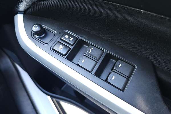 2016 Suzuki Vitara RT-S LY