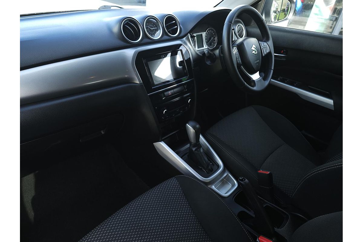 2016 Suzuki Vitara RT-S LY