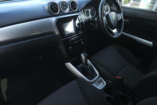 2016 Suzuki Vitara RT-S LY