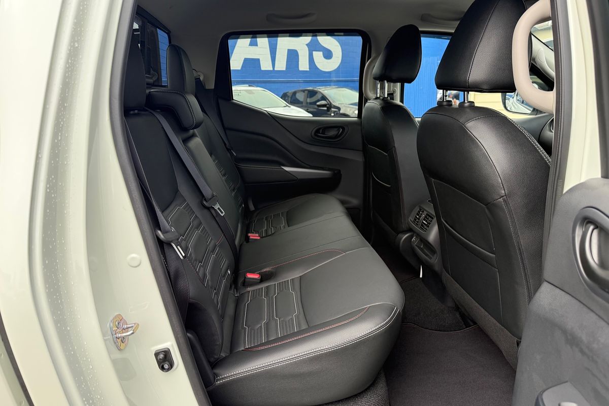 2024 Nissan Navara PRO-4X D23 4X4