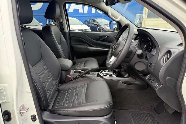 2024 Nissan Navara PRO-4X D23 4X4