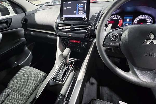 2023 Mitsubishi Eclipse Cross ES YB