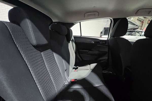 2023 Mitsubishi Eclipse Cross ES YB