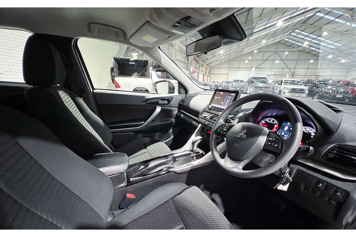 2023 Mitsubishi Eclipse Cross ES YB