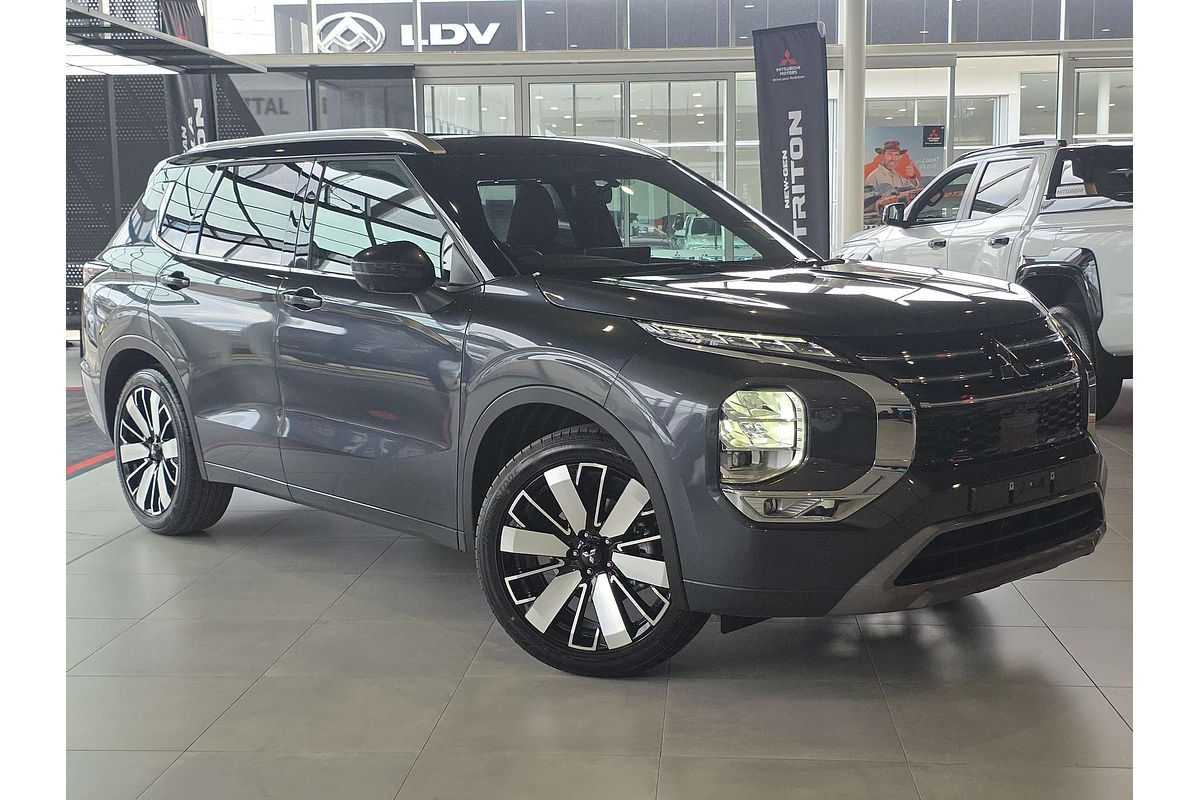 2025 Mitsubishi Outlander Exceed Tourer ZM