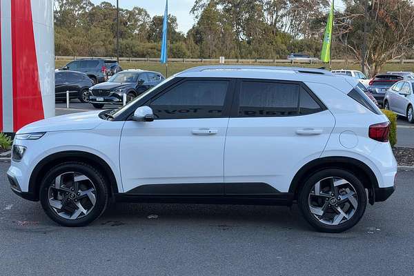 2022 Hyundai Venue Elite QX.V4