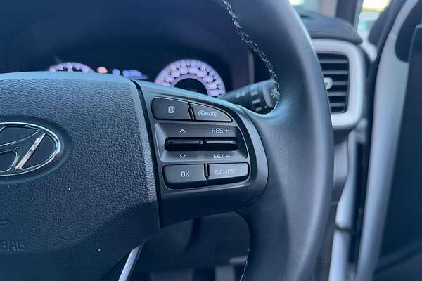 2022 Hyundai Venue Elite QX.V4