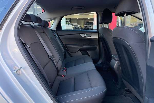 2018 Kia Cerato S YD