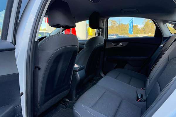 2018 Kia Cerato S YD
