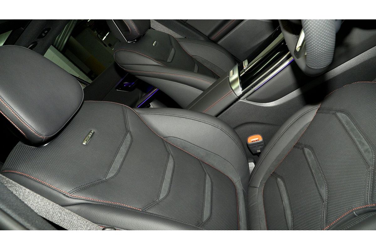 2025 Mercedes-Benz GLC-Class GLC43 AMG X254