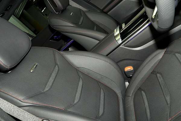 2025 Mercedes-Benz GLC-Class GLC43 AMG X254