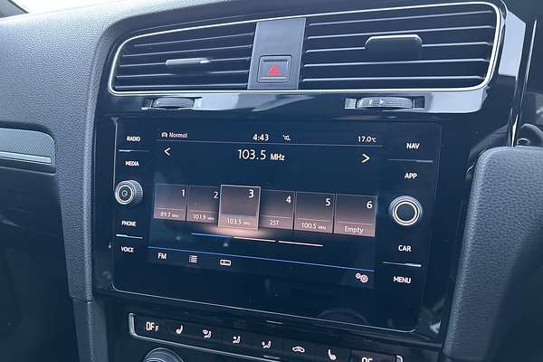 2017 Volkswagen Golf 110TSI Highline 7.5