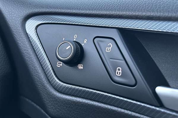 2017 Volkswagen Golf 110TSI Highline 7.5