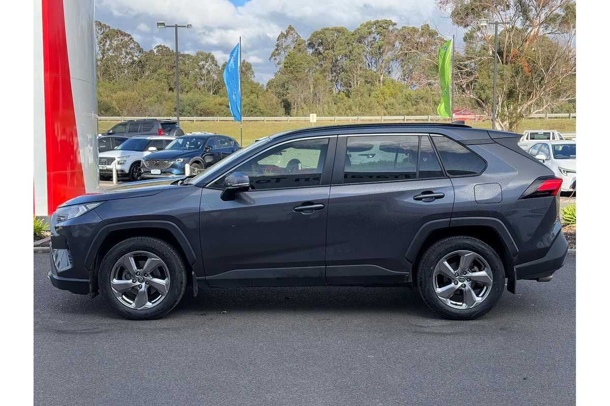 2021 Toyota RAV4 GXL MXAA52R