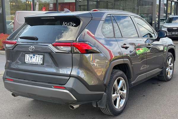 2021 Toyota RAV4 GXL MXAA52R