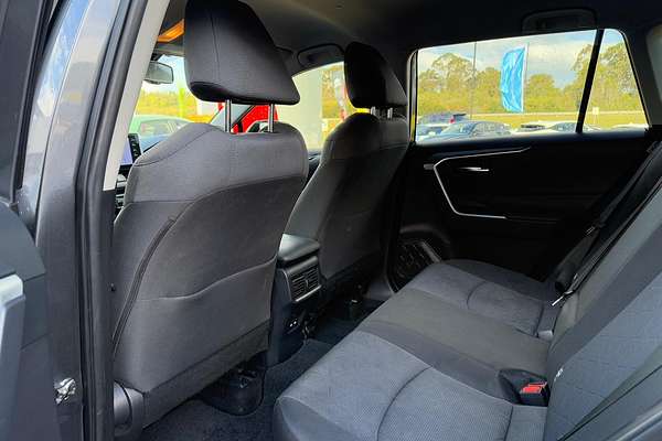2021 Toyota RAV4 GXL MXAA52R