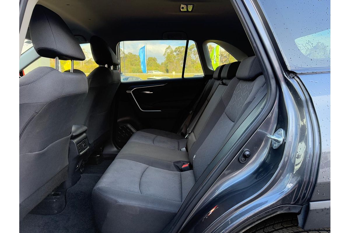 2021 Toyota RAV4 GXL MXAA52R